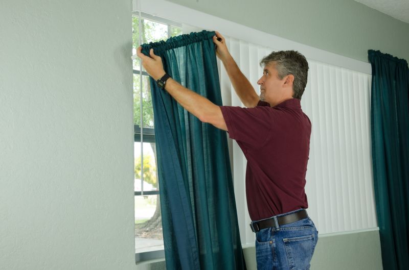 Curtains Installation